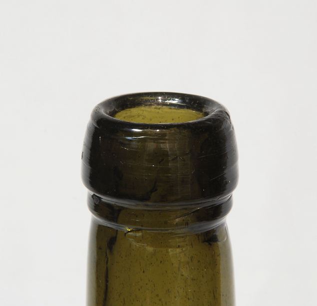 Vana vsaklaasist pudel